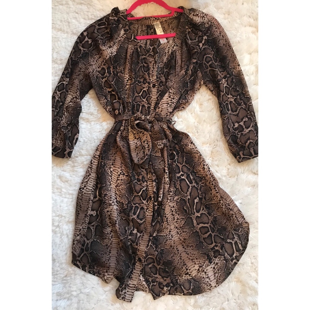Snakeskin pattern tie dress